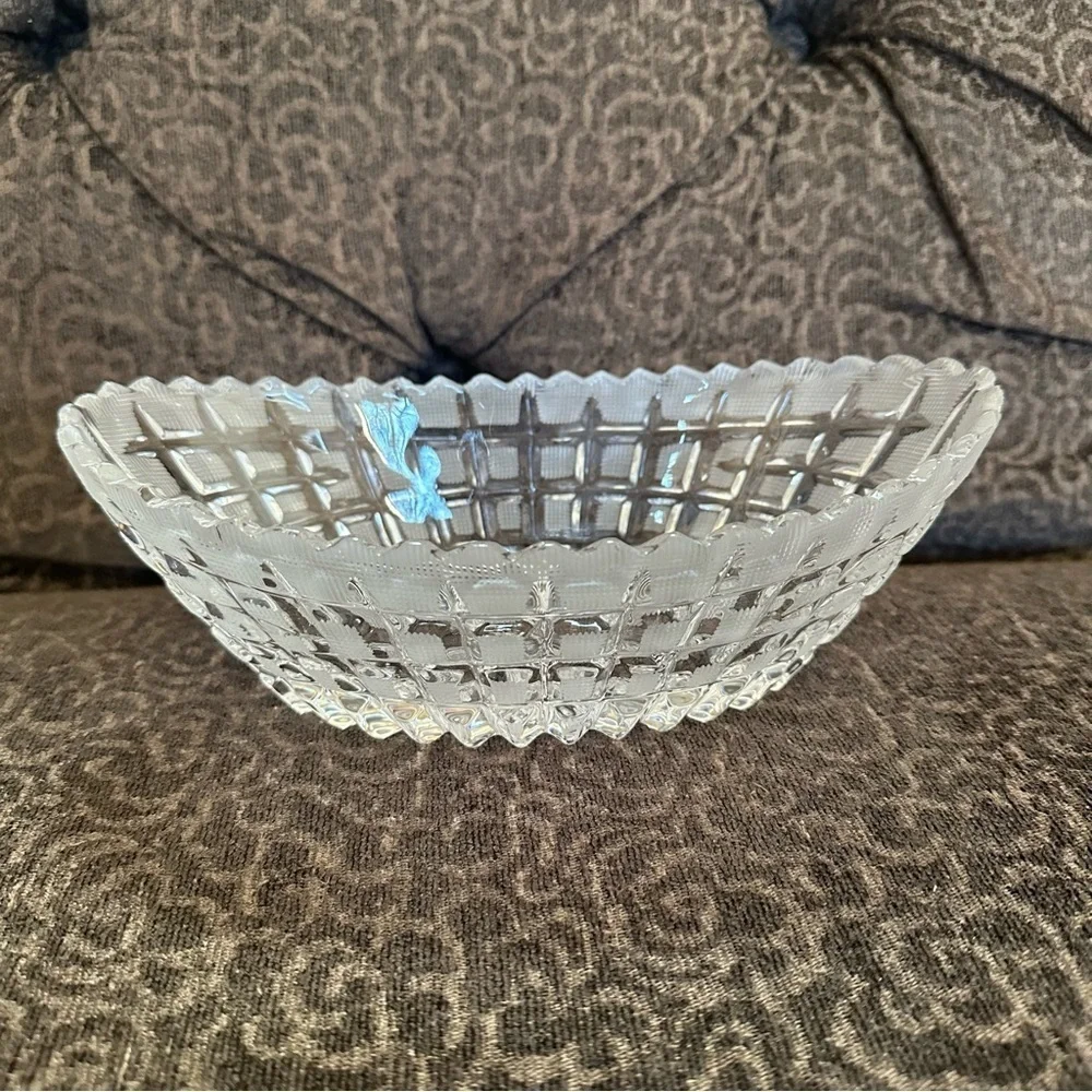 Elegant Clear Glass Bowl